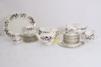 Lot 104 - A collection Wedgwood Hathaway Rose tea service