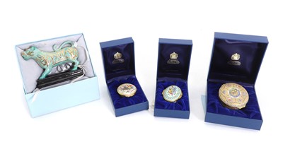 Lot 109 - Four pieces of Halcyon Days enamelled wares