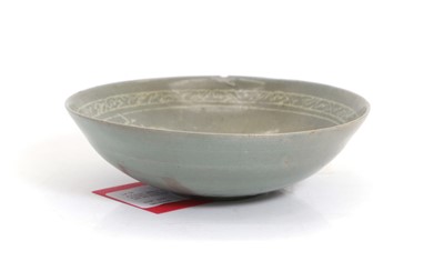 Lot 56 - A Korean celadon dish