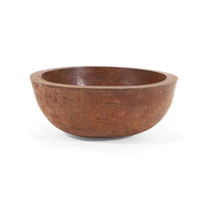 Lot 125 - A large carved Massim feasting bowl