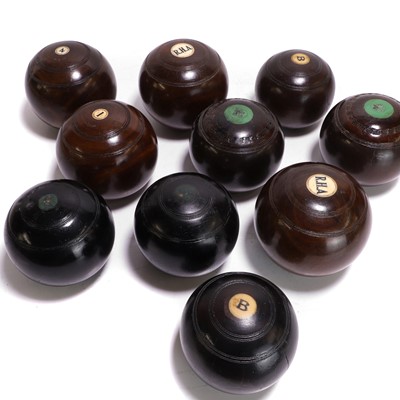 Lot 40 - A collection of lawn bowls