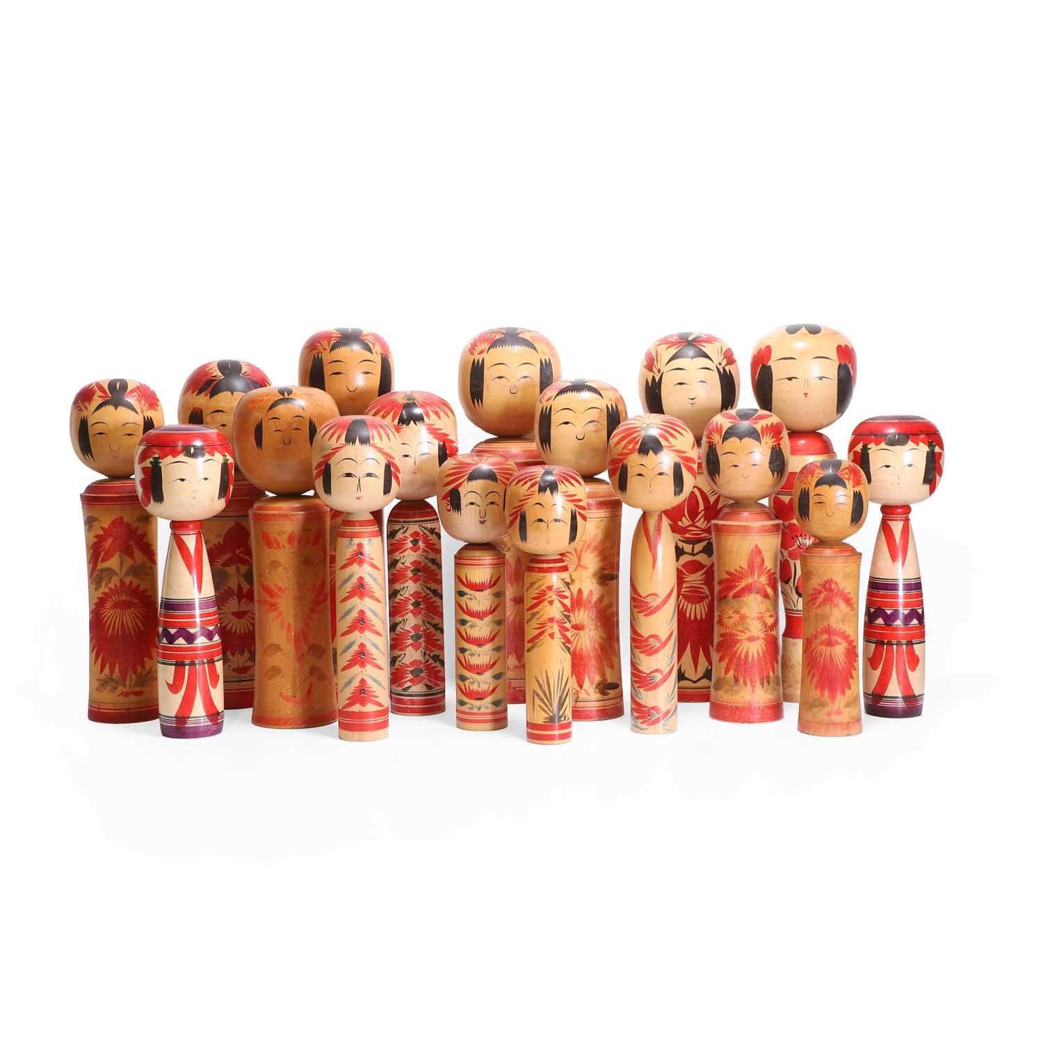 Lot 72 - A group of seventeen wooden kokeshi dolls