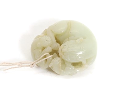 Lot 51 - A jade carving of a cat and two kittens