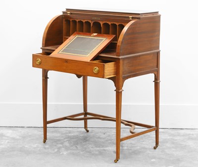 Lot 520 - An Edwardian inlaid mahogany cylinder bureau