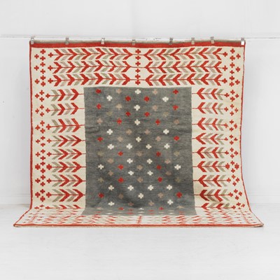 Lot 416 - Scandinavian-inspired