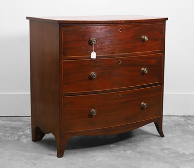 Lot 513 - George III mahogany chest of drawers