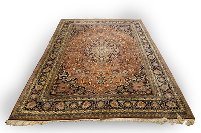 Lot 423 - A modern Kerman Persian carpet