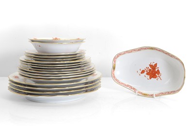 Lot 106 - A Herend 'Chinese Bouquet' pattern part porcelain dinner service