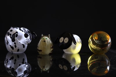 Lot 159 - A group of Caithness Glass paper weights