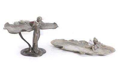 Lot 343 - An Art Nouveau pewter dish