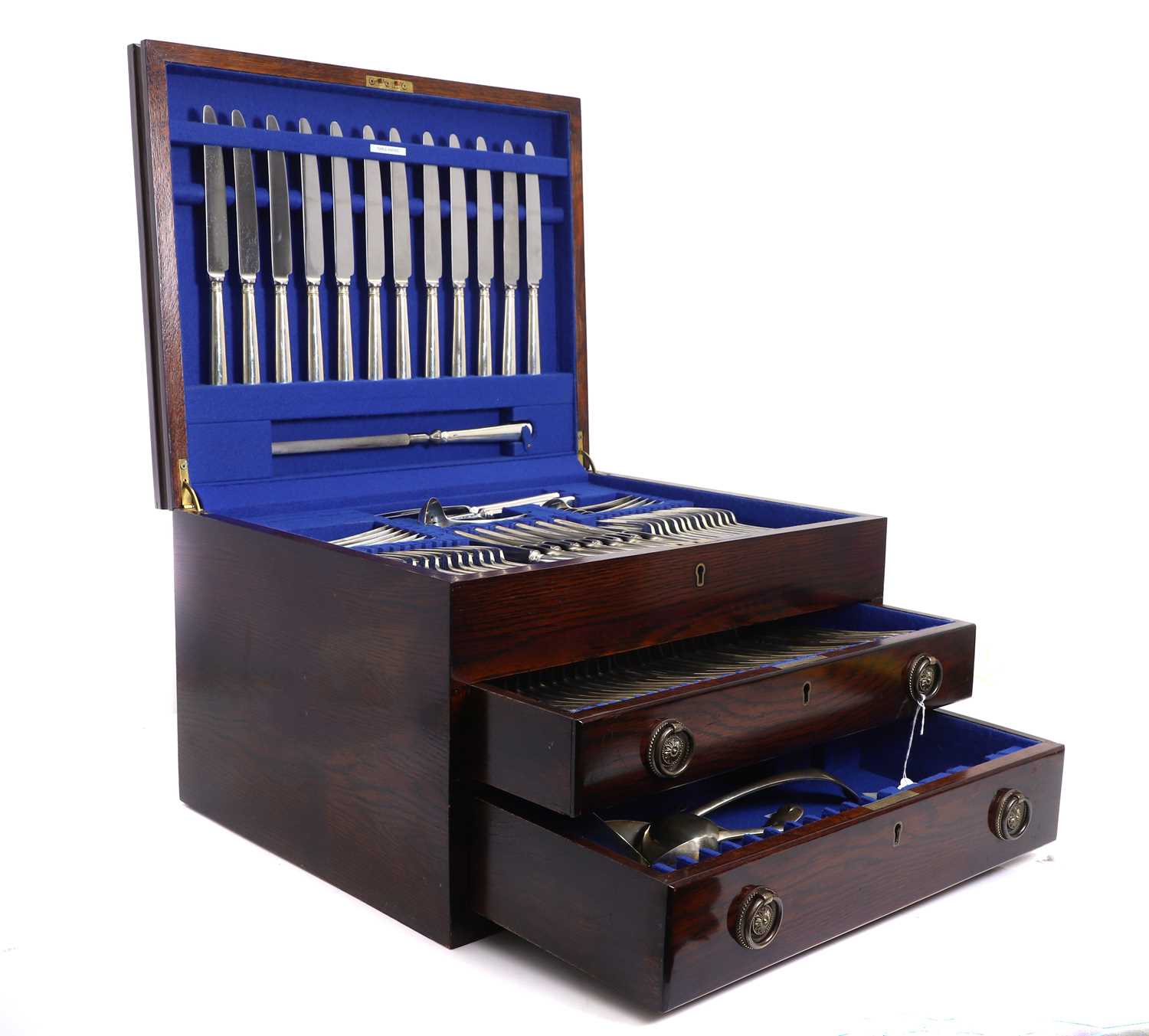 Lot 35 - A silver canteen of cutlery for twelve