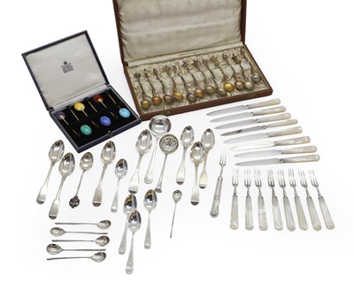Lot 9 - A collection of silver flatware