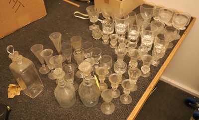 Lot 152 - A collection of glass tableware