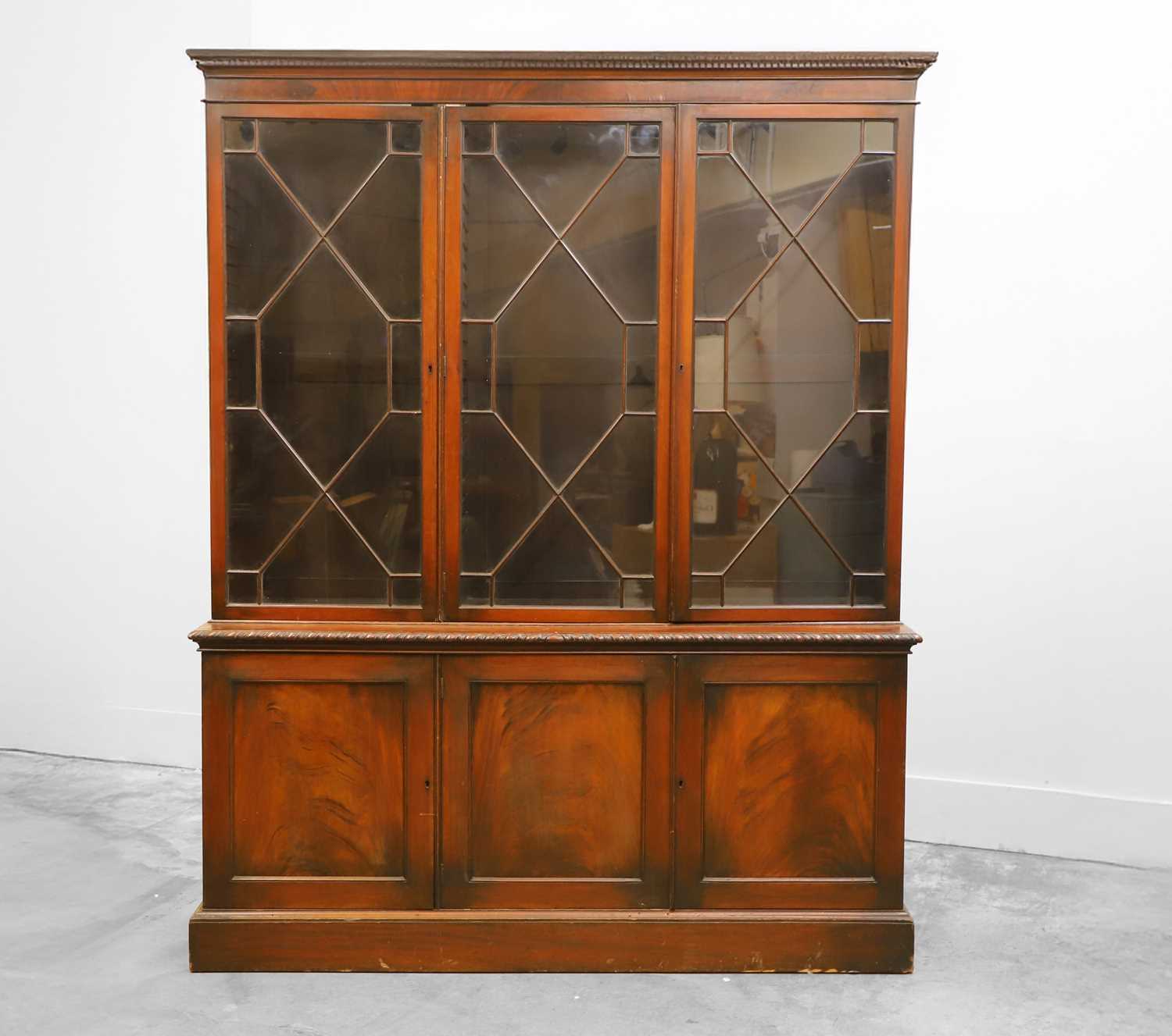 Lot 529 - A George III-style library bookcase
