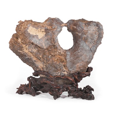 Lot 7 - A scholar's rock on stand