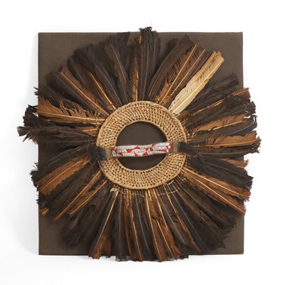 Lot 92 - A ceremonial feather and beadwork headdress