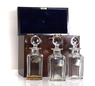 Lot 331 - A Regency mahogany cased travelling decanter box