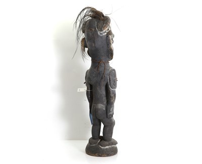 Lot 302 - Sepik River Papua New Guinea, tribal statue of a figure