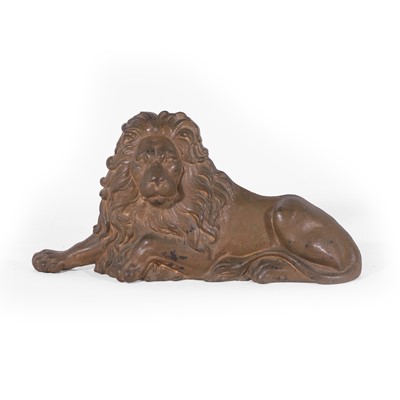 Lot 170 - A cast iron heraldic lion by John Crowley and Co.