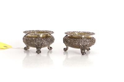 Lot 30 - A pair of silver salts