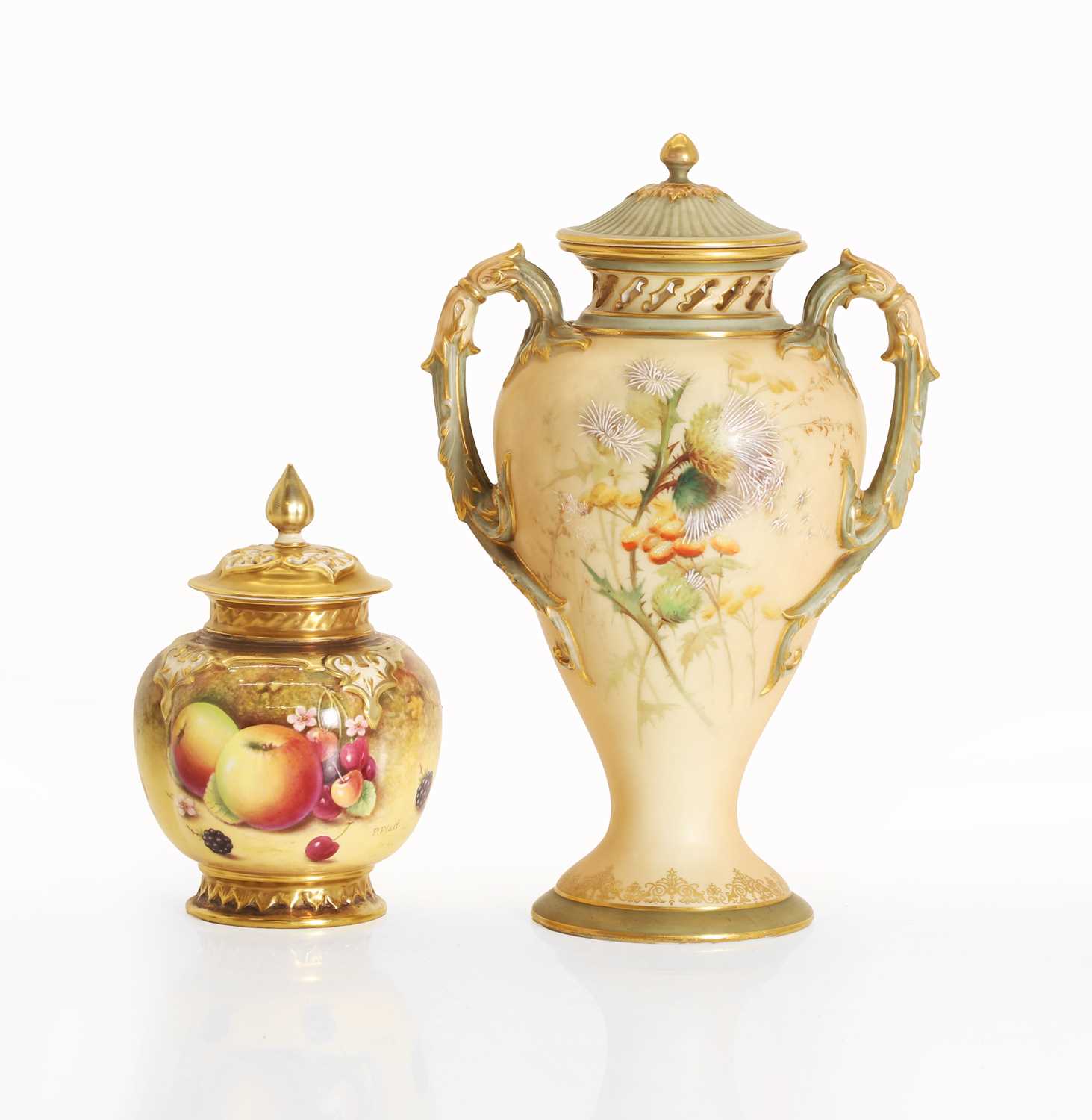 Lot 111 - Two Worcester porcelain vases and covers