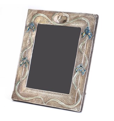 Lot 1 - A silver Art Nouveau picture frame