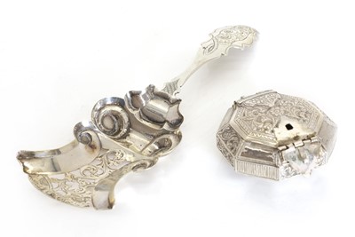 Lot 9 - A Peranakan silver betel nut box