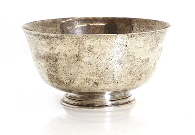 Lot 19 - An American sterling silver bowl