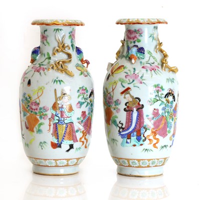 Lot 52 - A pair of Chinese famille rose vases