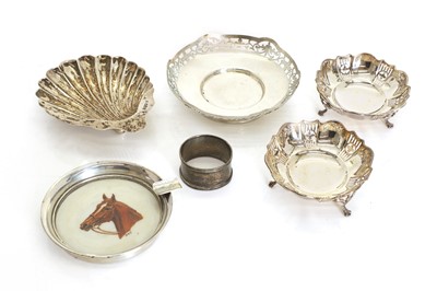 Lot 41 - A pair of pierced silver bowls