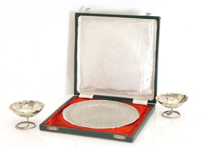 Lot 3A - An Indian silver dish